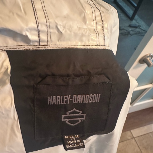 Harley Davidson Rain suit - Picture 3 of 5
